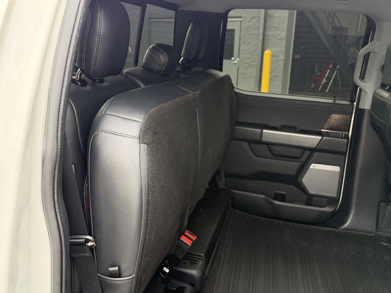 Used 2021 Ford F150 Lariat w/ Equipment Group 502A High AWD/4WD image 44