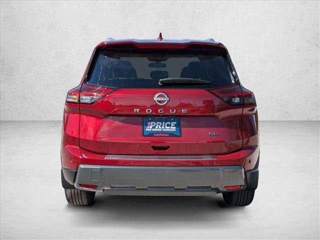 Used 2025 Nissan Rogue SL image 7