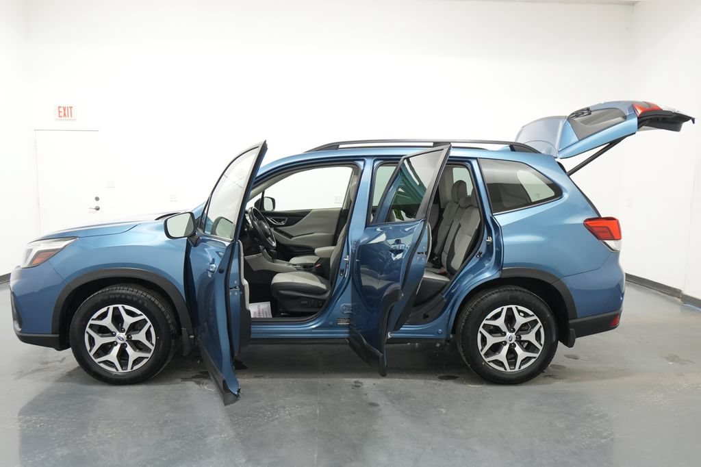 Used 2021 Subaru Forester Premium AWD/4WD image 26