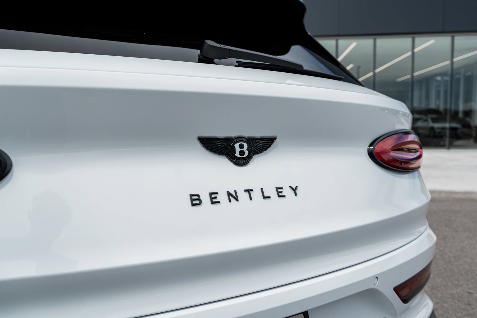 New 2026 Bentley Bentayga AWD/4WD image 10