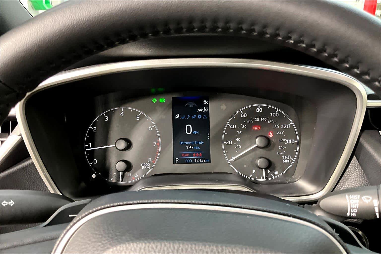 Certified 2025 Toyota Corolla SE FWD image 25