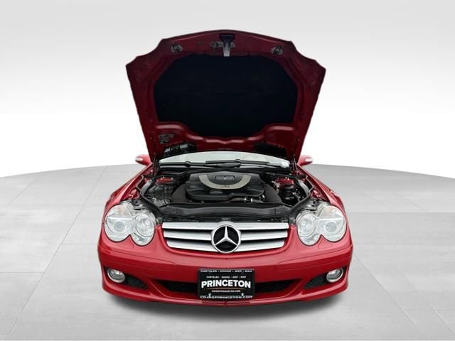 Used 2007 Mercedes-Benz SL 550 image 9