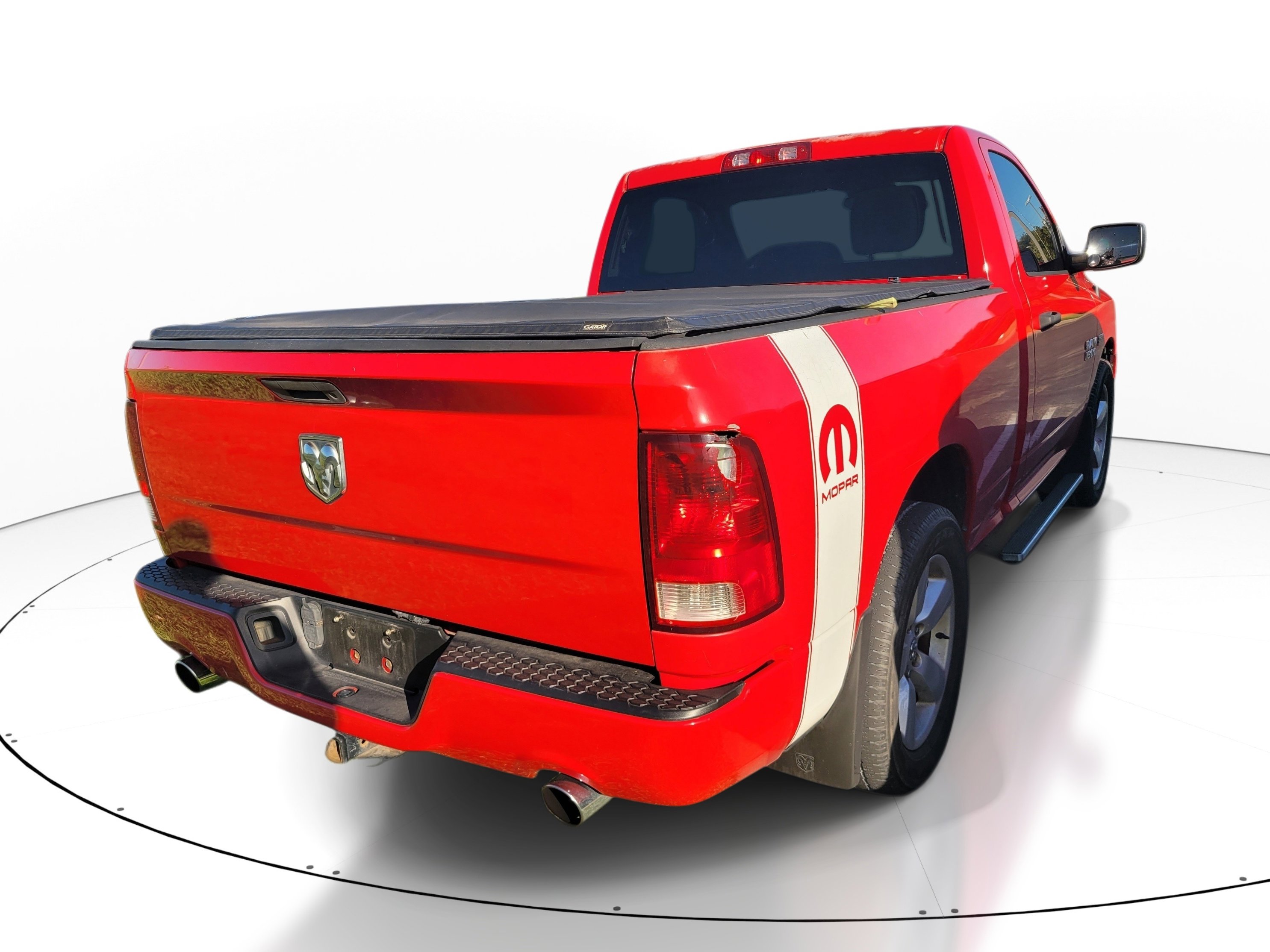 Used 2013 RAM 1500 Express RWD image 4