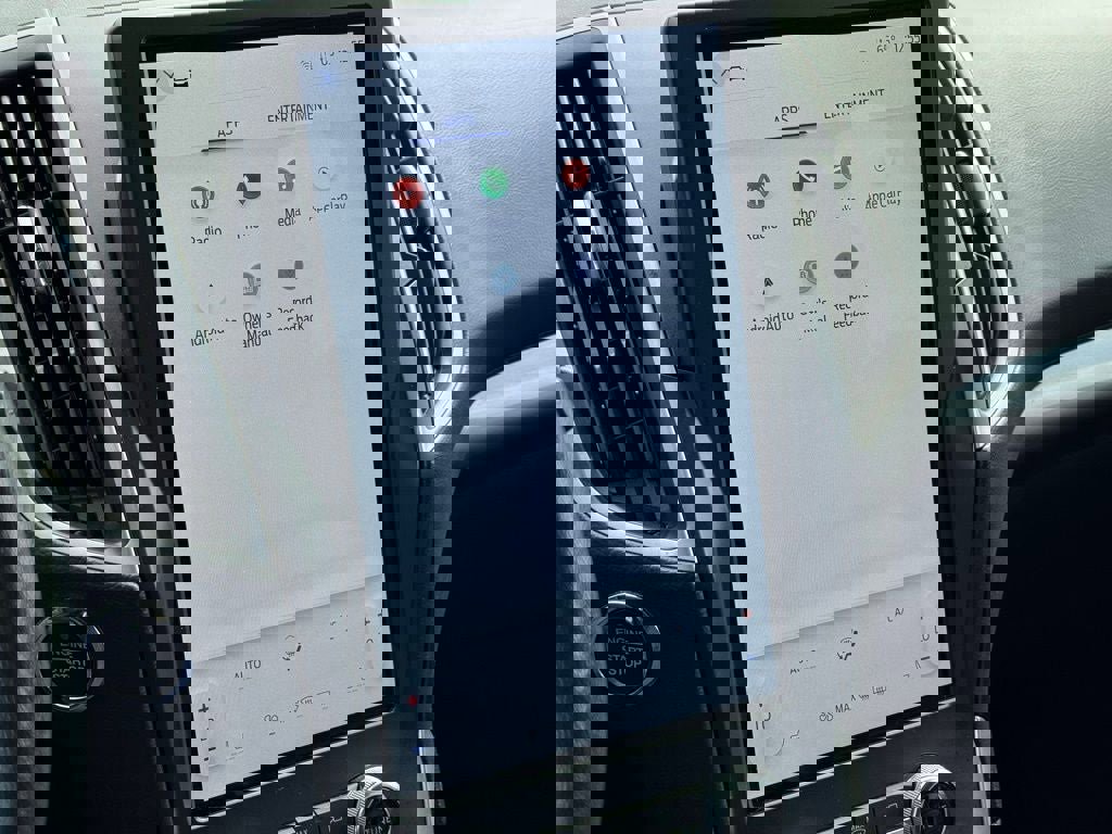 Certified 2023 Ford Edge SEL image 22