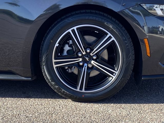 Certified 2024 Ford Mustang Coupe RWD image 12