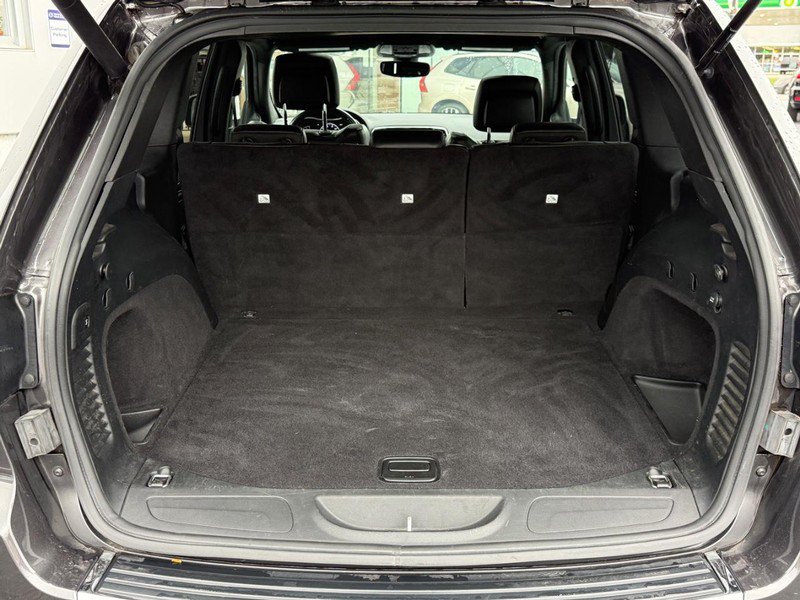 Used 2020 Jeep Grand Cherokee Limited AWD/4WD image 5