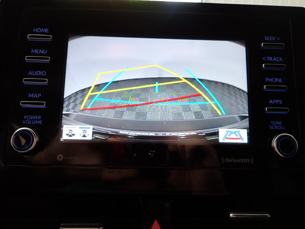 Used 2022 Toyota Camry SE w/ Convenience Package FWD image 4