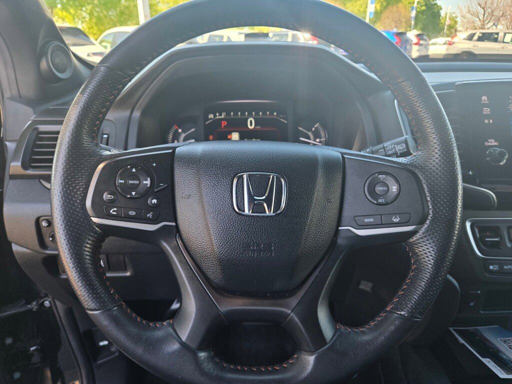 Certified 2023 Honda Passport TrailSport image 25