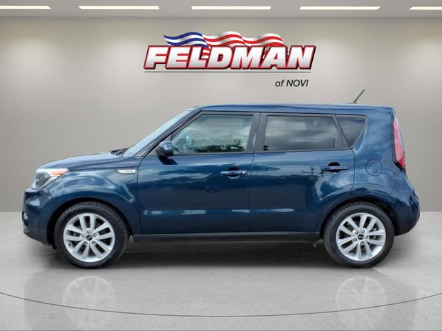 Used 2019 Kia Soul + FWD image 2