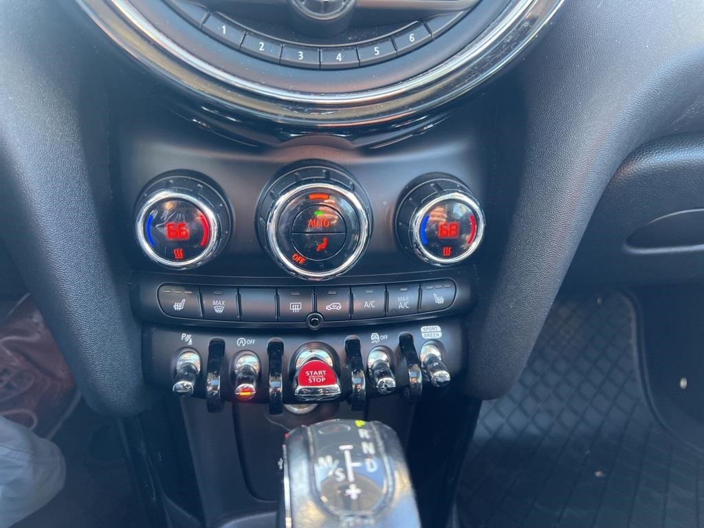 Used 2018 MINI Cooper S image 18