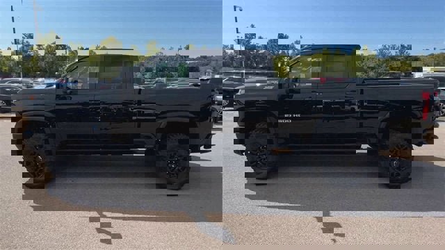 New 2025 Chevrolet Silverado 2500 ZR2 w/ Technology Package image 5
