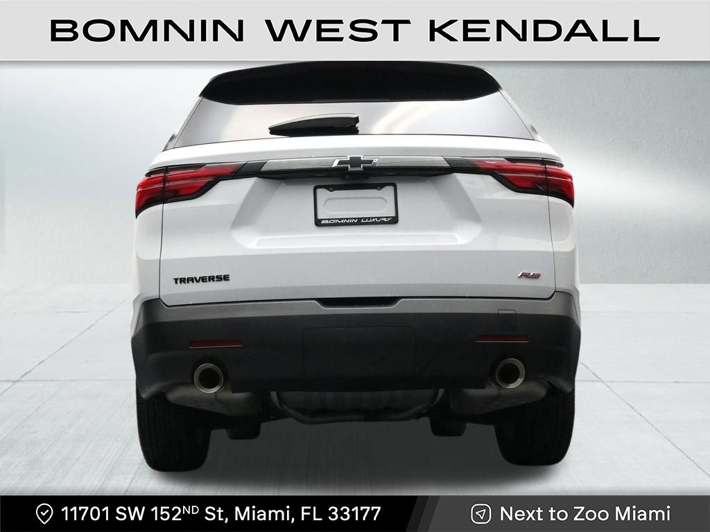 Used 2023 Chevrolet Traverse RS image 23
