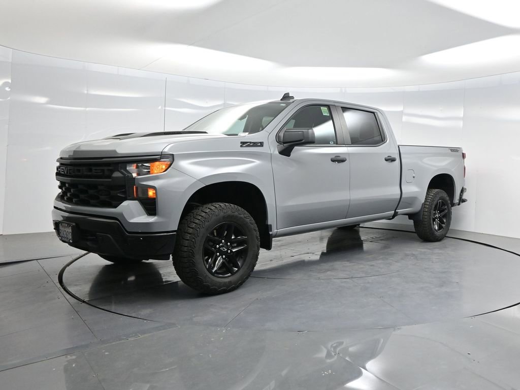 Used 2024 Chevrolet Silverado 1500 Custom Trail Boss w/ Dark Appearance Package image 78