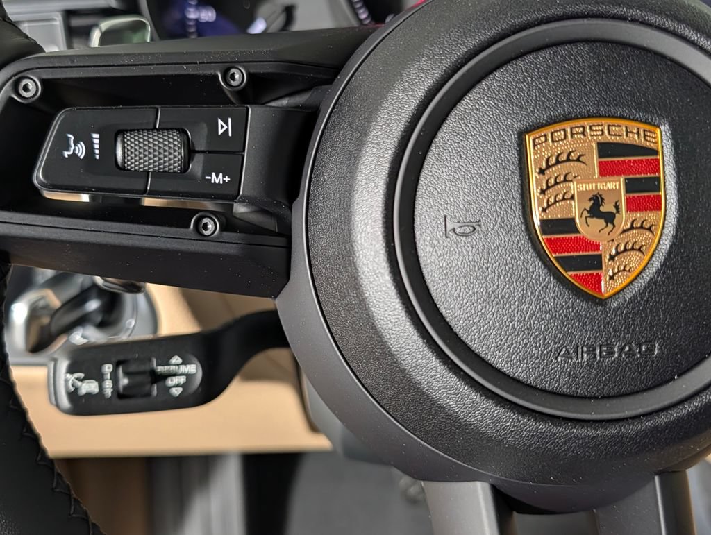 New 2026 Porsche Macan AWD/4WD image 37