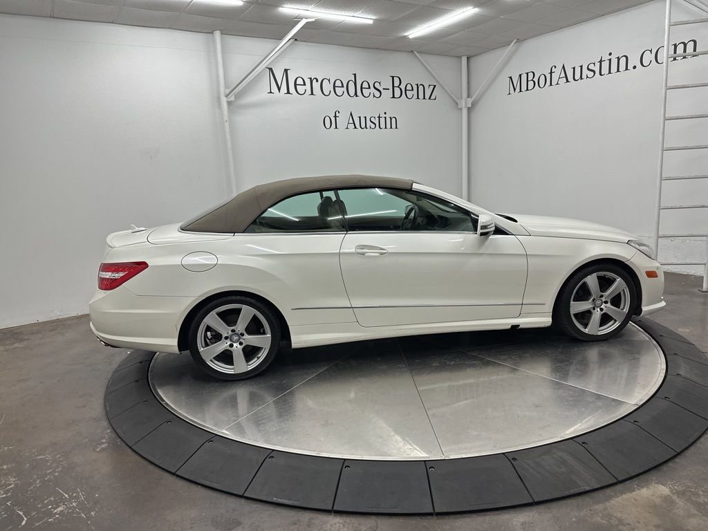 Used 2011 Mercedes-Benz E 550 Cabriolet image 8