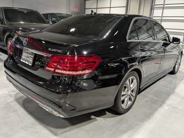 Used 2014 Mercedes-Benz E 250 BlueTEC 4MATIC Sedan image 9