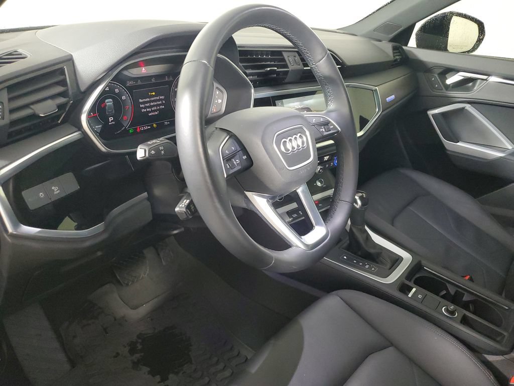 Used 2022 Audi Q3 2.0T Premium Plus AWD/4WD image 24