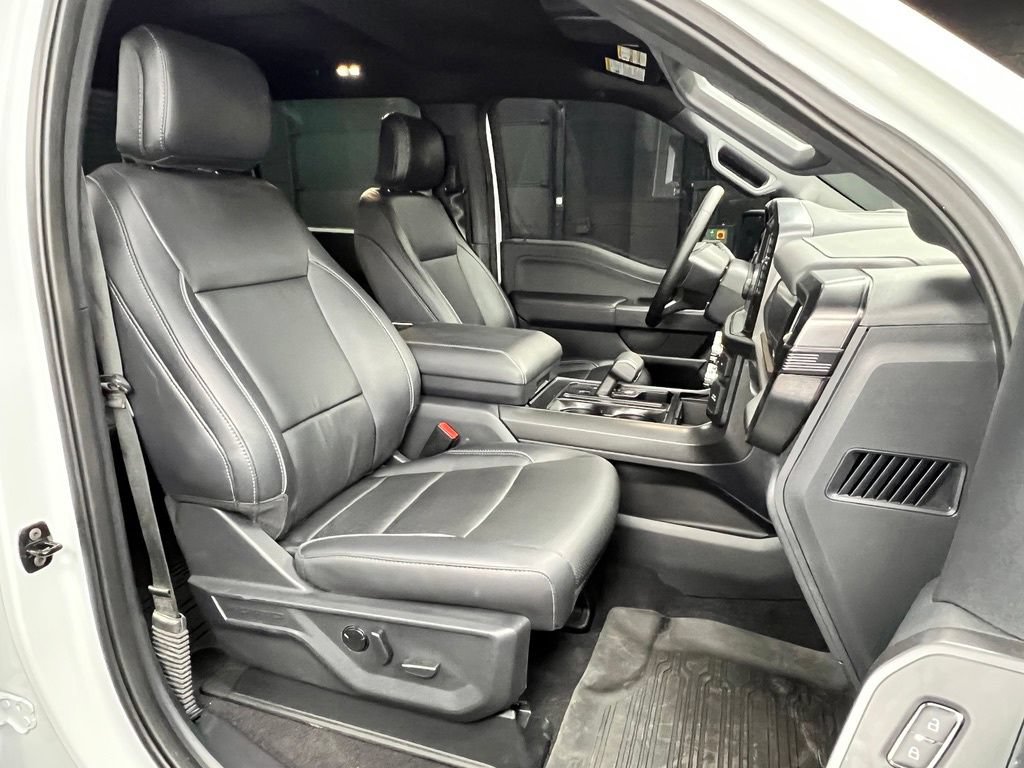 Used 2026 Ford F150 Lariat AWD/4WD image 8