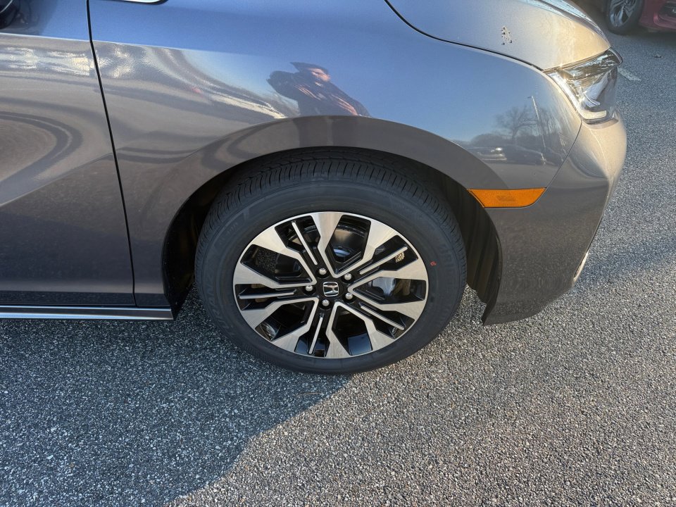 Used 2026 Honda Odyssey Elite image 25