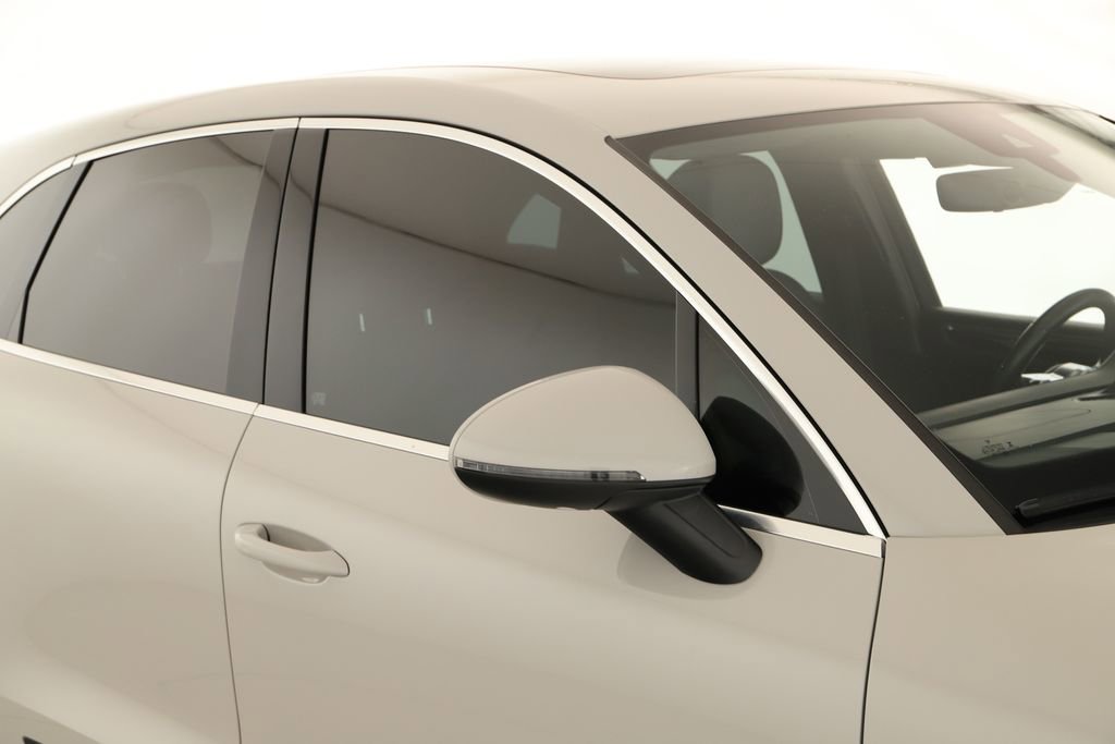 Used 2019 Porsche Macan S AWD/4WD image 41