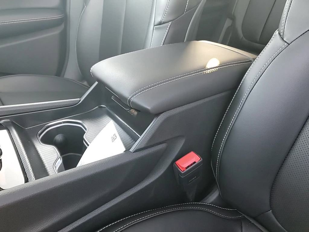 New 2025 Jeep Grand Cherokee L Limited w/ Luxury Tech Group II image 18