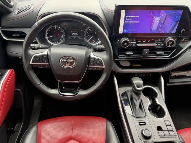 Used 2023 Toyota Highlander XSE AWD/4WD image 12