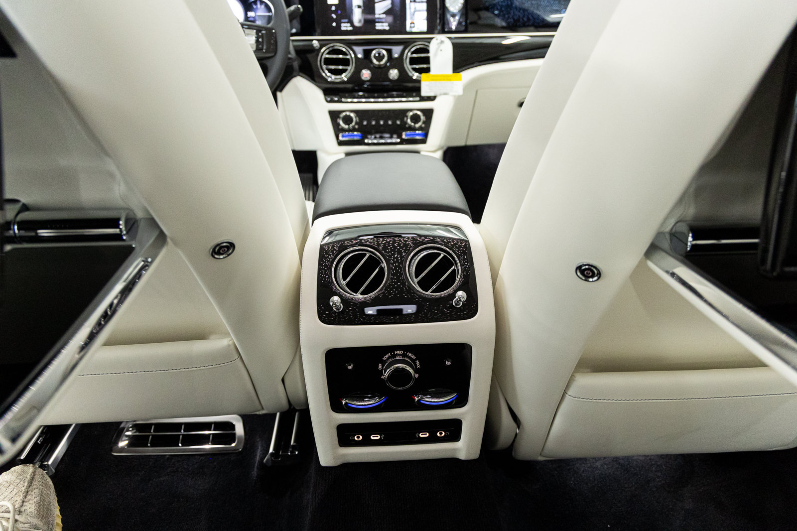 New 2027 Rolls-Royce Ghost Extended Wheelbase AWD/4WD image 68