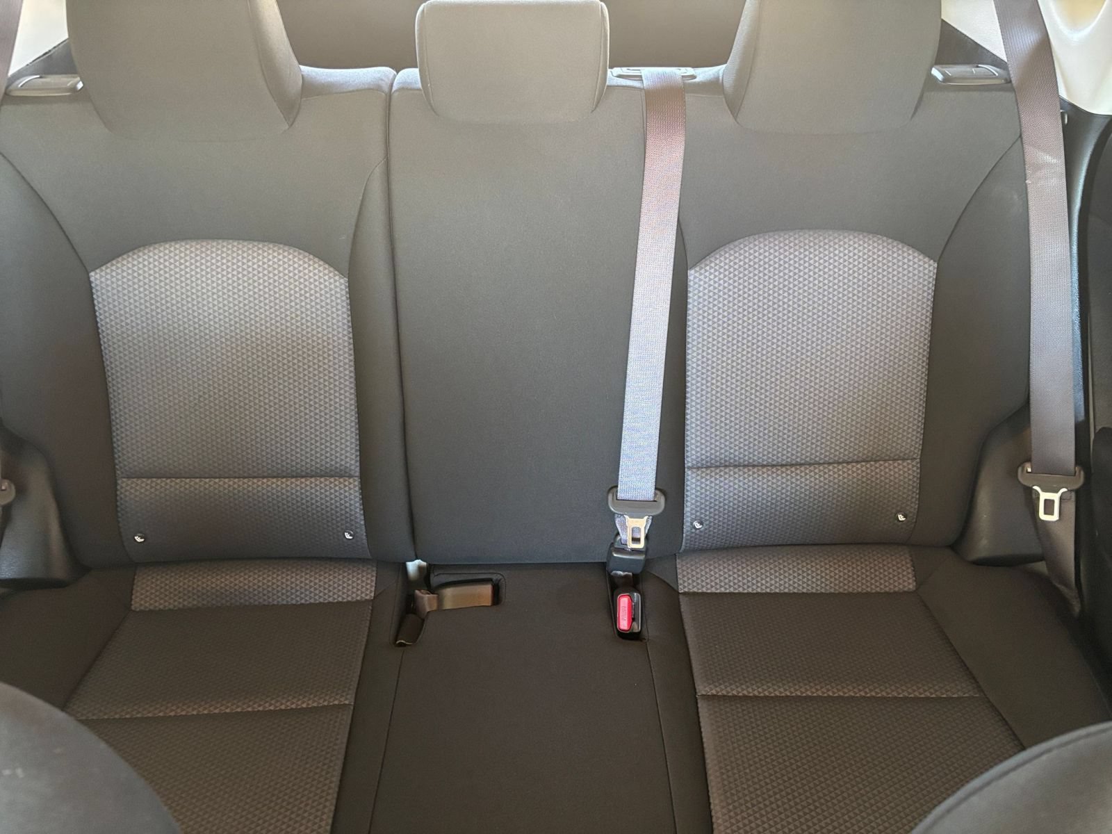 Used 2025 Kia Soul LX w/ LX Technology Package FWD image 35