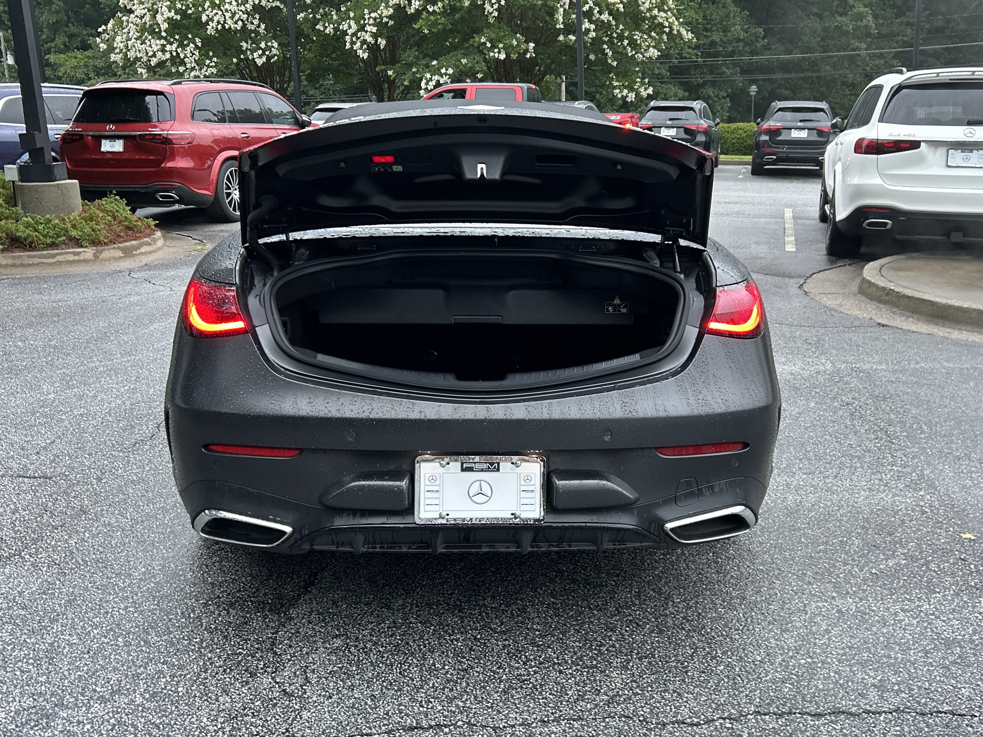 Certified 2024 Mercedes-Benz CLE 450 4MATIC Cabriolet image 17