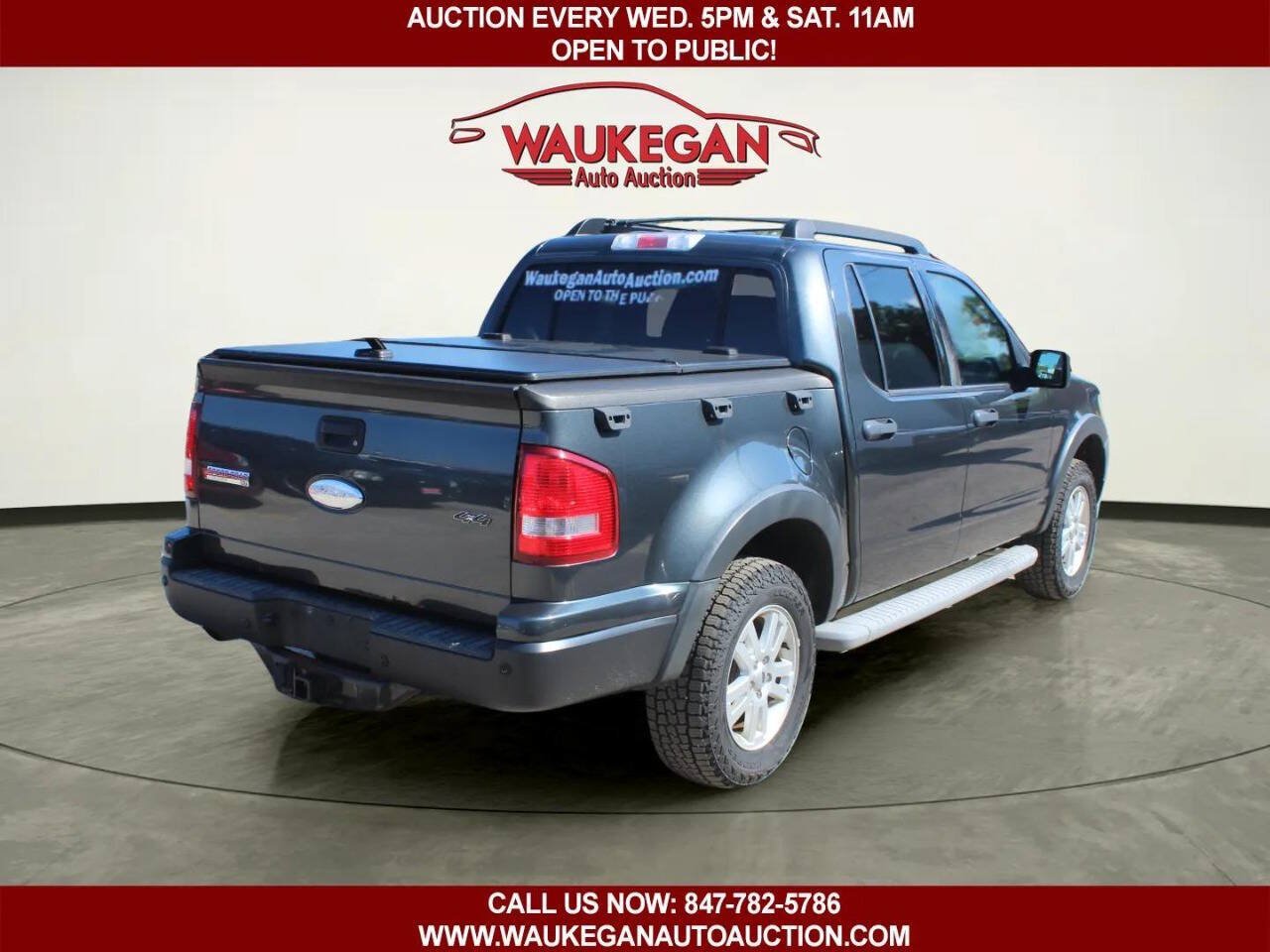 Used 2010 Ford Explorer Sport Trac XLT AWD/4WD image 3