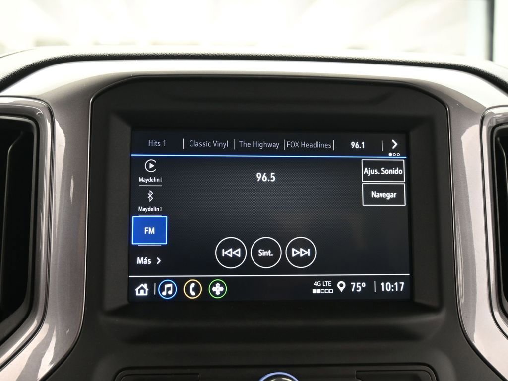 Used 2022 Chevrolet Silverado 1500 Custom image 24