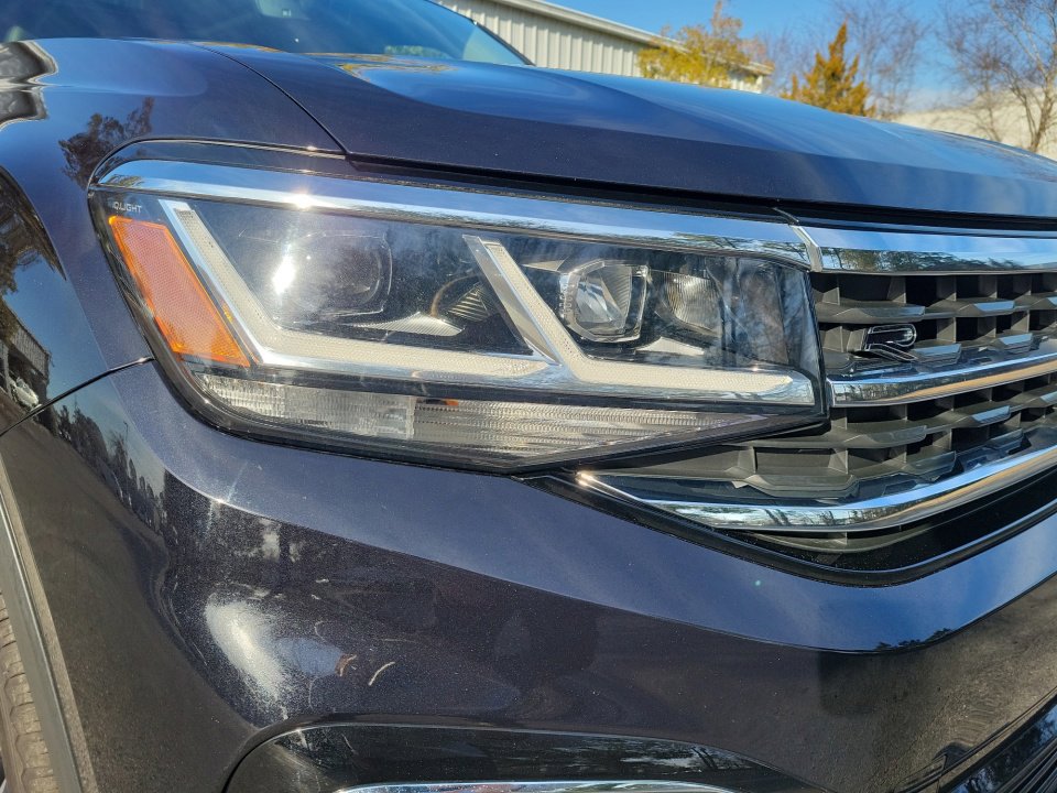 Used 2021 Volkswagen Atlas SEL R-Line image 27