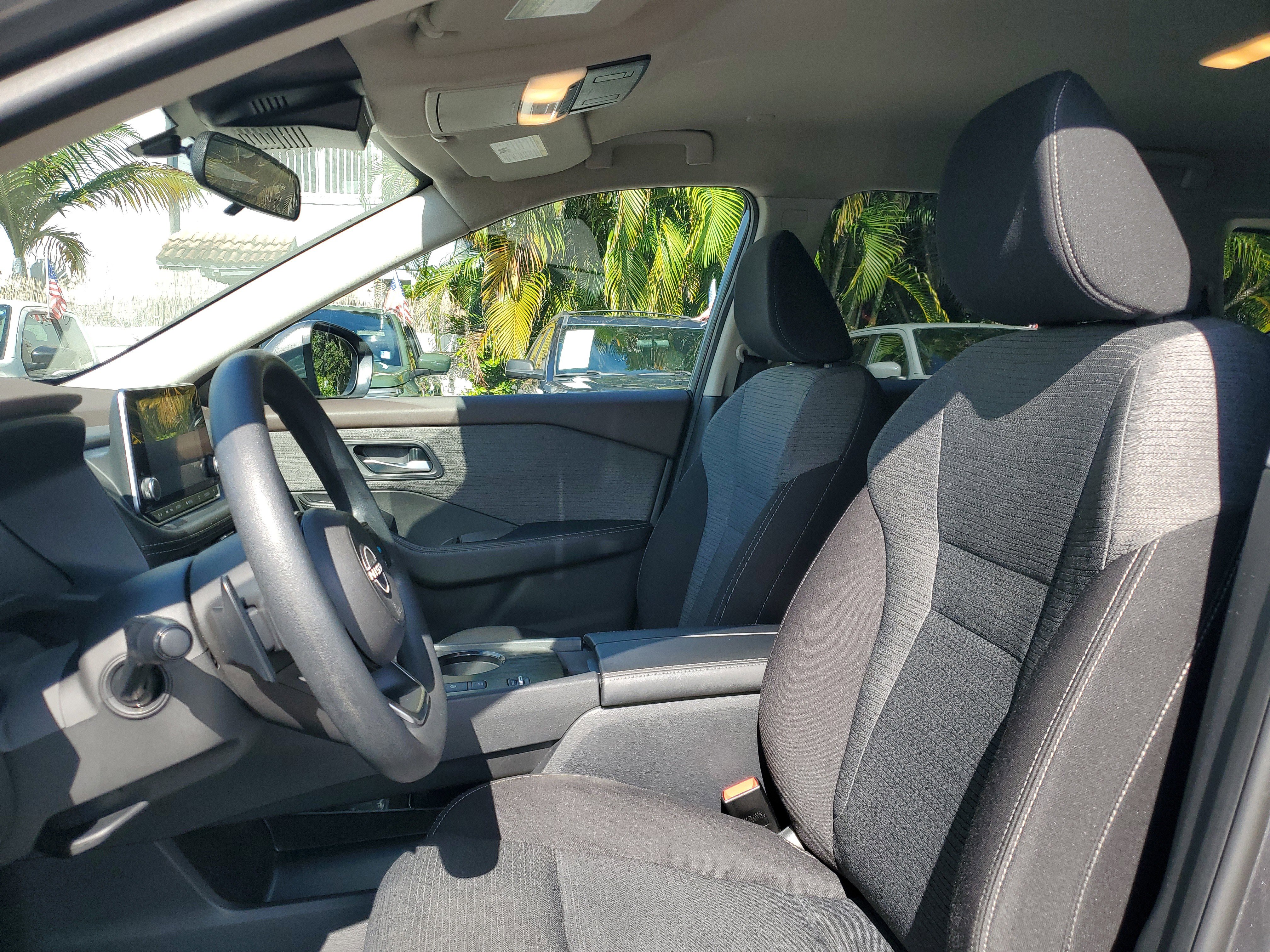 Certified 2023 Nissan Rogue SV image 10