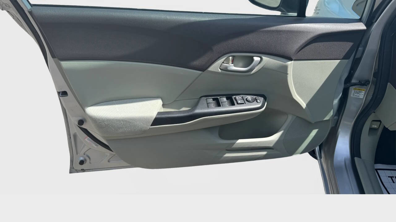 Used 2012 Honda Civic LX image 31