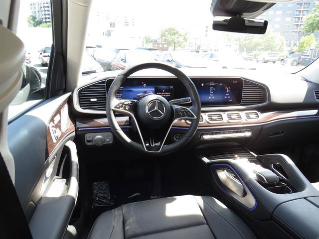 Used 2026 Mercedes-Benz GLE 450 4MATIC w/ Winter Package image 10