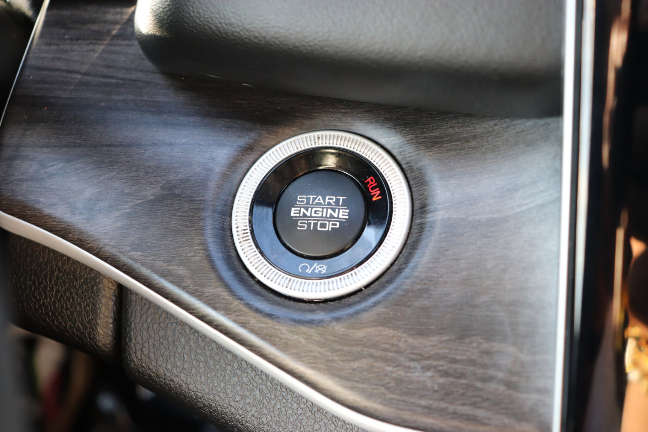 Used 2024 Jeep Grand Cherokee Limited 4xe image 45