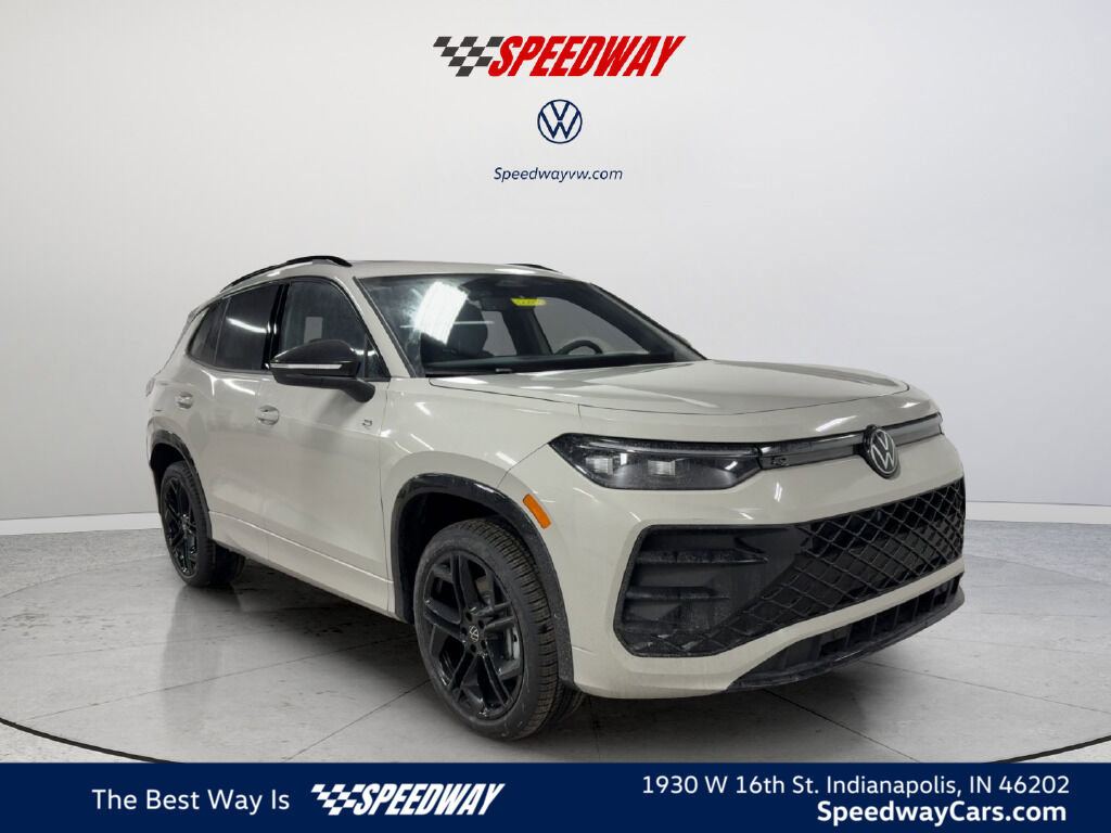 New 2026 Volkswagen Tiguan SE R-Line AWD/4WD image 1