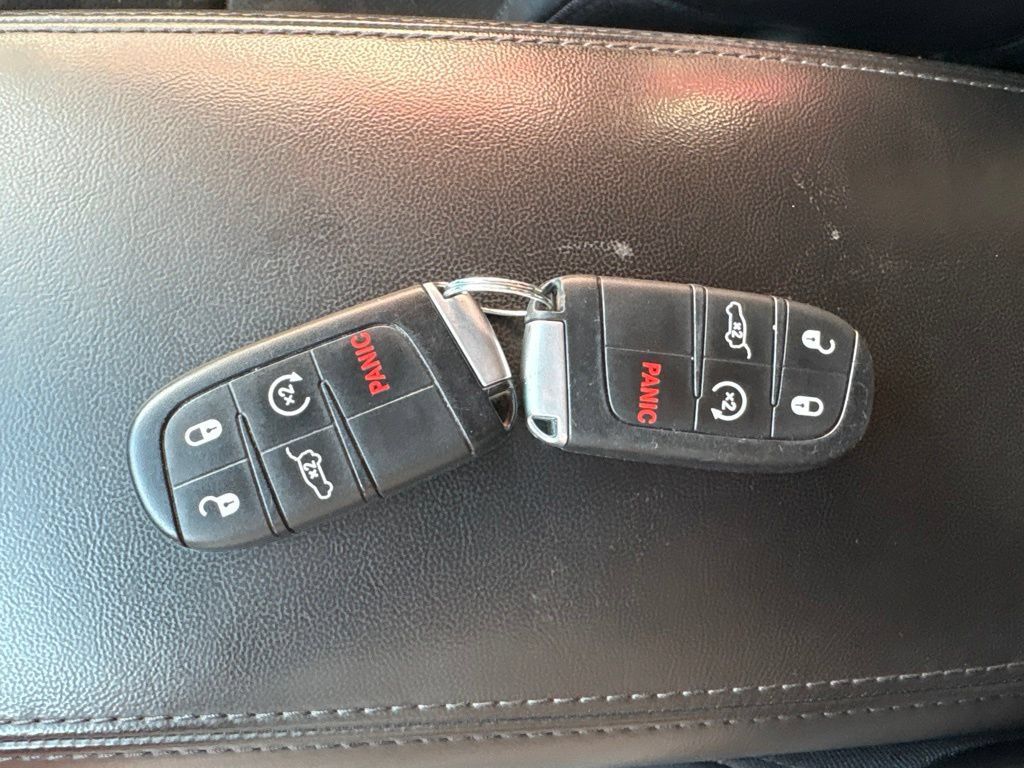 Used 2021 Jeep Grand Cherokee Laredo X RWD image 20