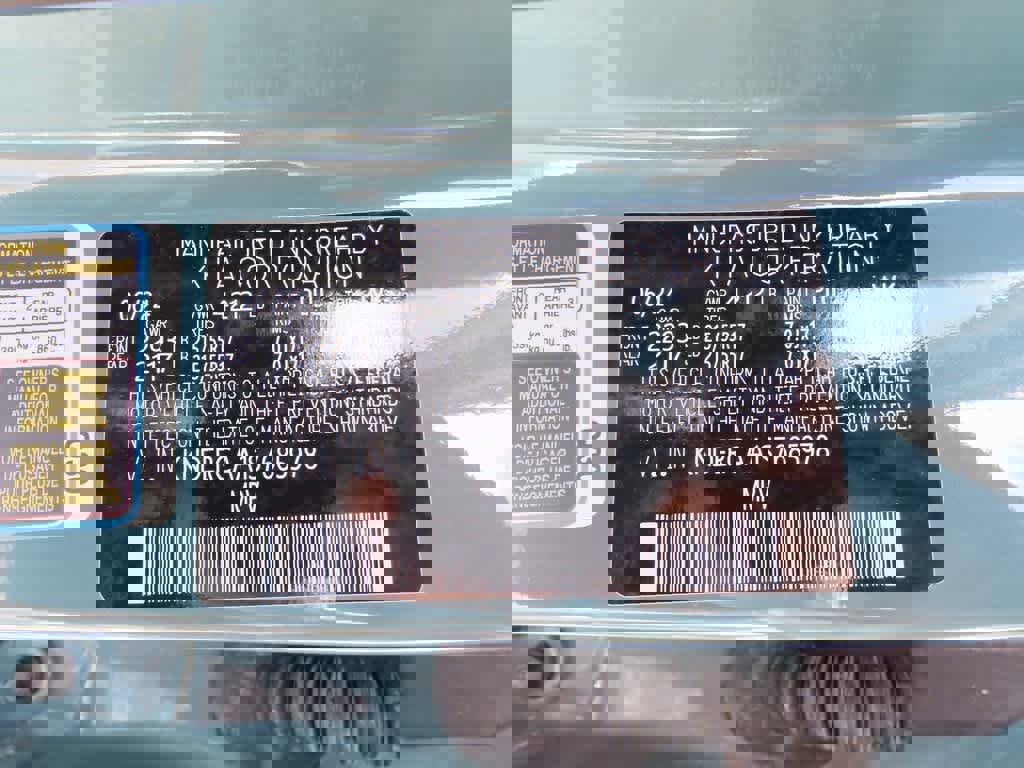 Used 2025 Kia Seltos EX image 27