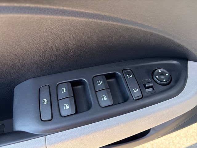 New 2026 Hyundai Venue SEL FWD image 8