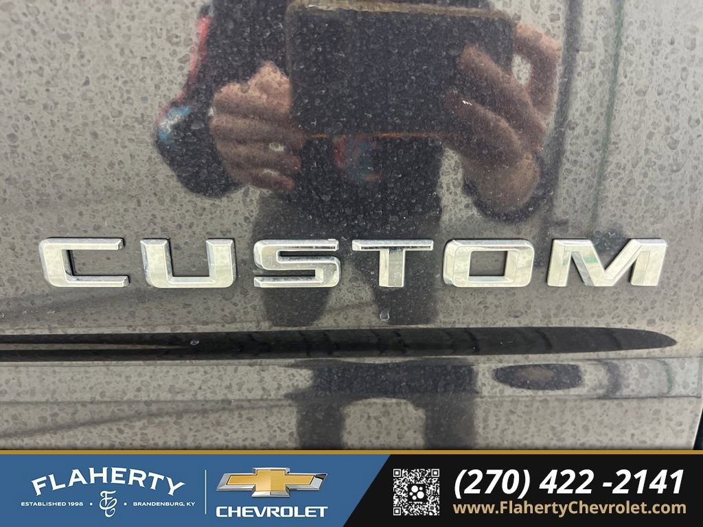 Used 2024 Chevrolet Silverado 2500 Custom w/ Custom Value Package image 20