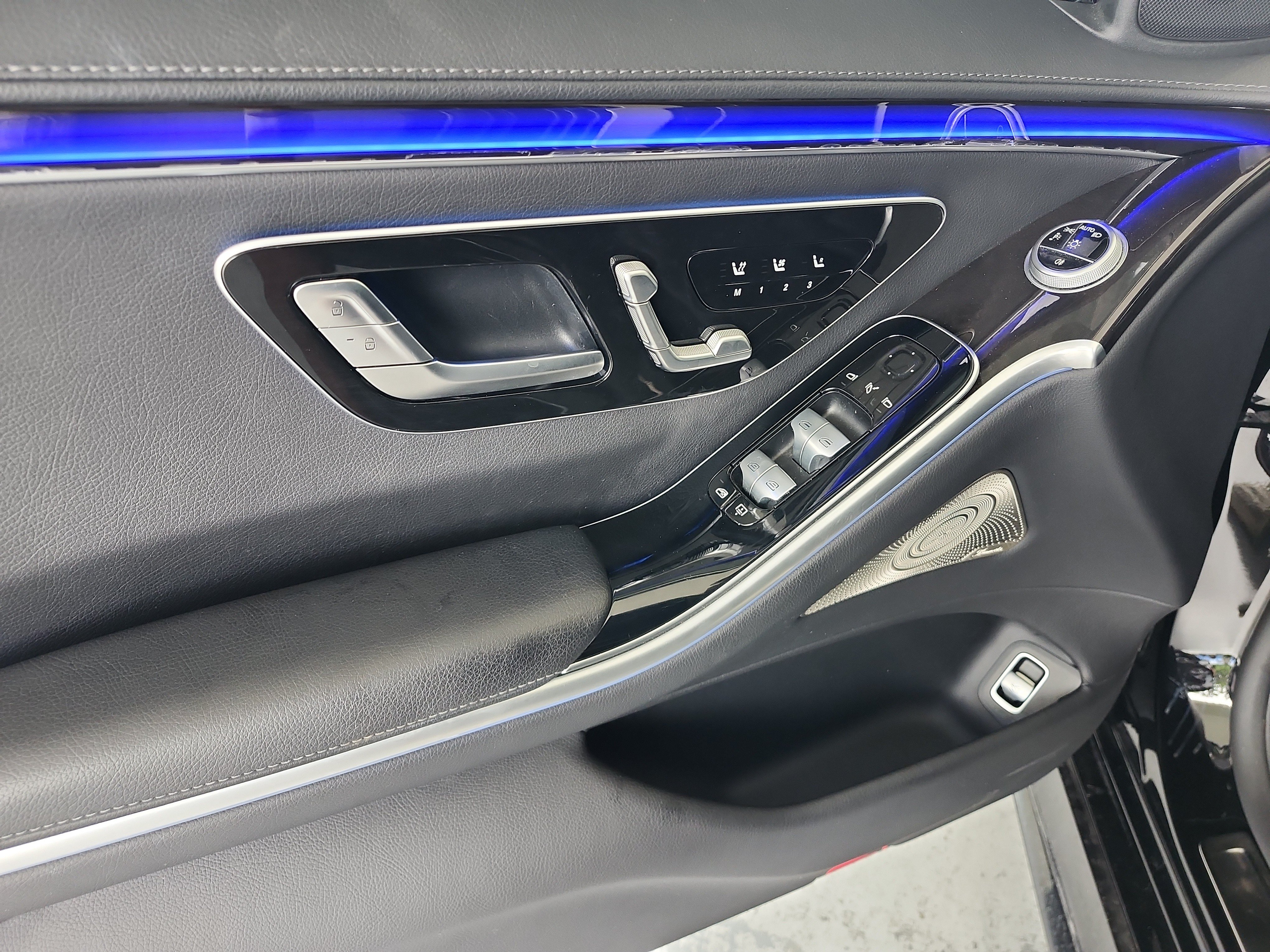 Used 2022 Mercedes-Benz S 500 4MATIC image 17
