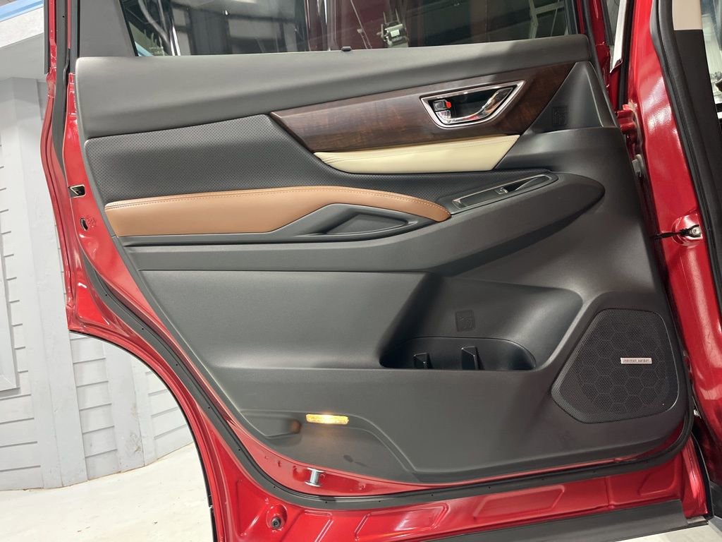Used 2019 Subaru Ascent Touring w/ Popular Package #2 image 30