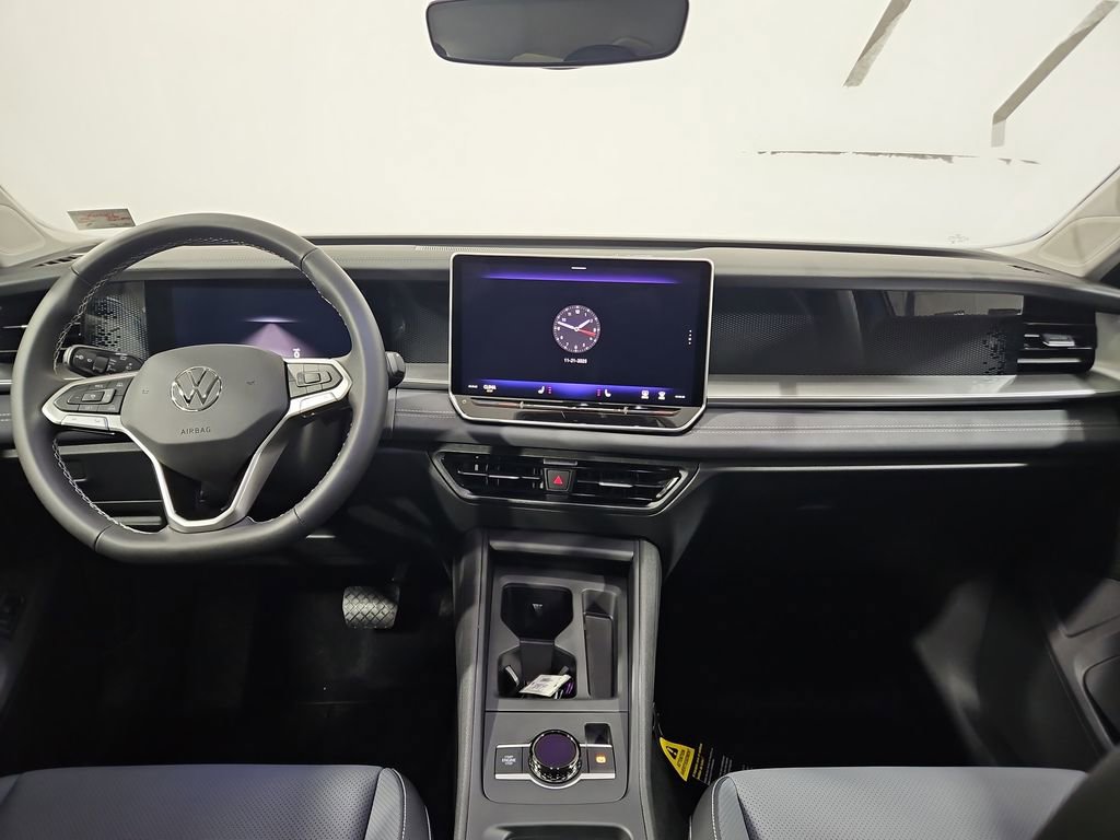 New 2026 Volkswagen Tiguan SE image 12