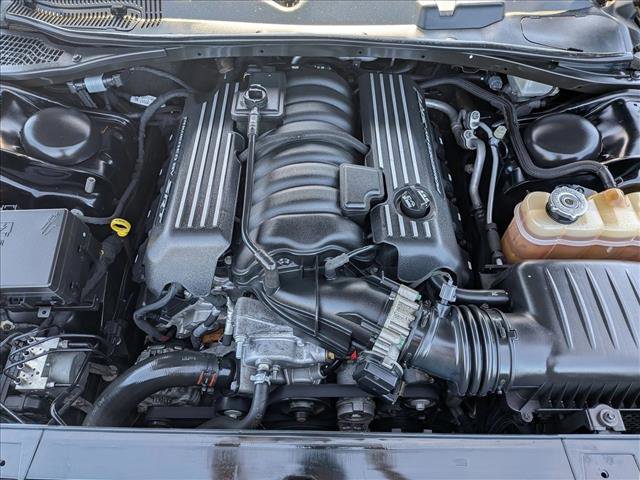 Used 2016 Dodge Challenger R/T Scat Pack w/ Leather Interior Group RWD image 23