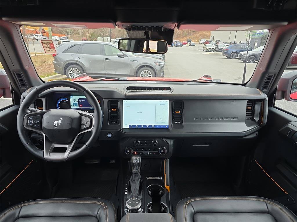 Used 2024 Ford Bronco Badlands w/ Sasquatch Package image 18
