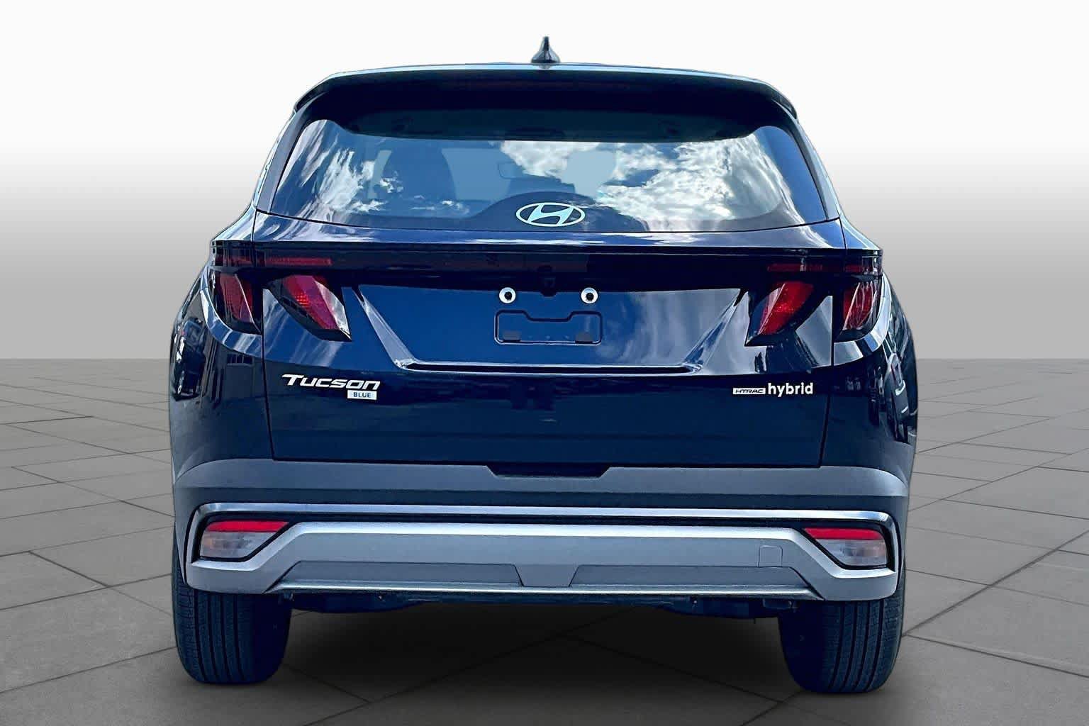New 2026 Hyundai Tucson Blue SE AWD/4WD image 4