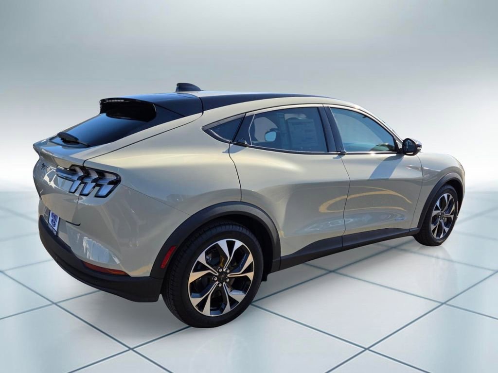 New 2026 Ford Mustang Mach-E Select RWD image 4