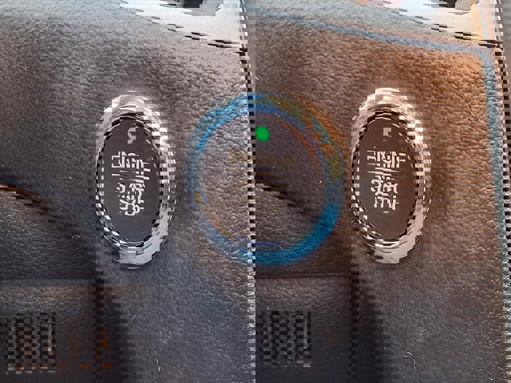 Used 2022 Ford Edge SEL image 24