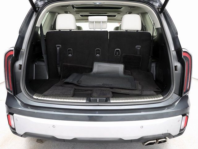 Used 2024 Kia Telluride SX image 29